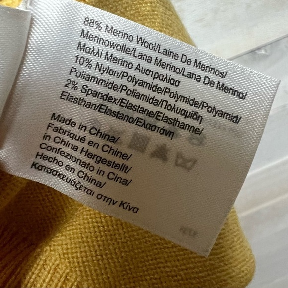 Brooks Brothers Sweater XL Italian Merino WoolYellow - Picture 7 of 10